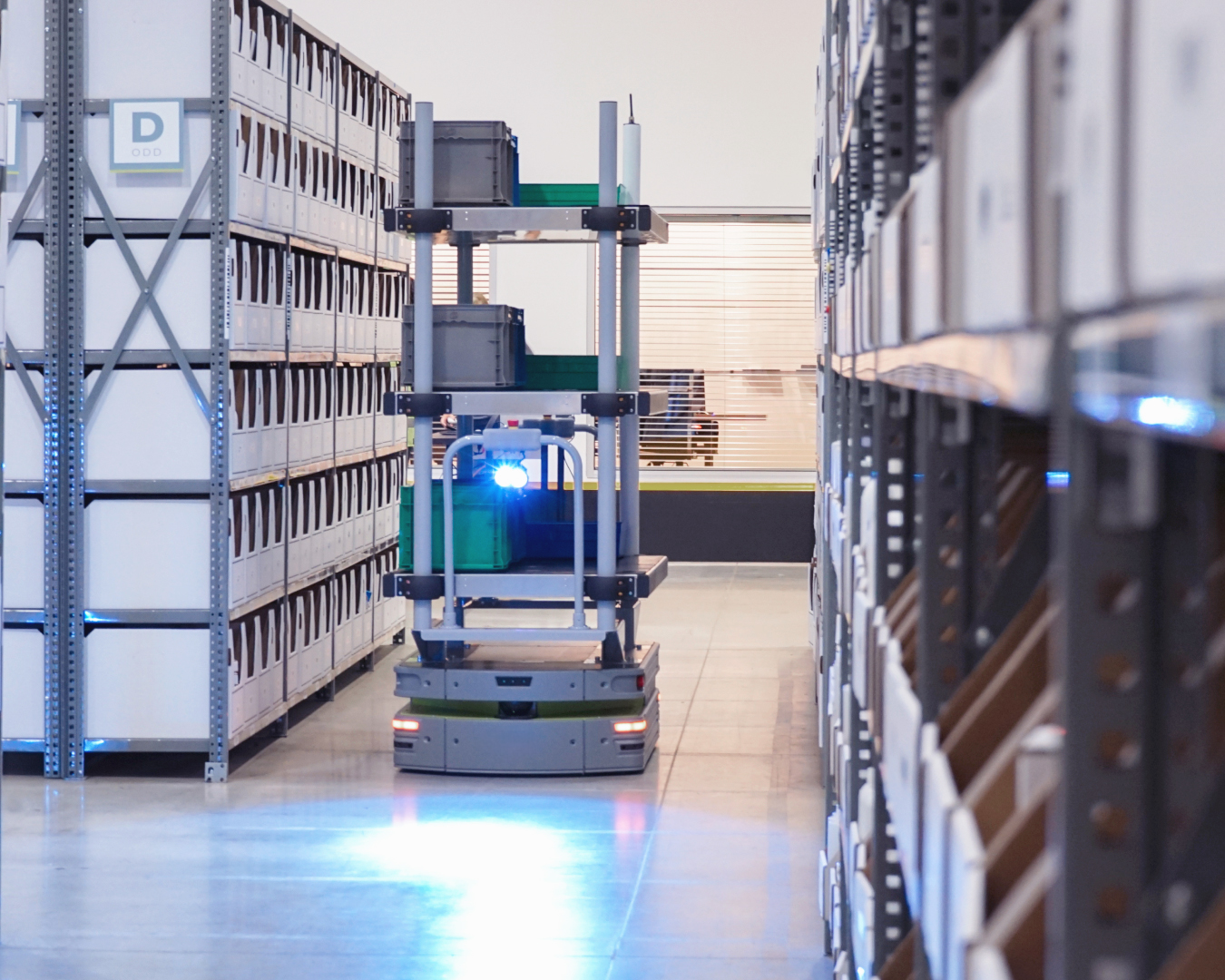 Lumabot AMR for healthcare fulfillment