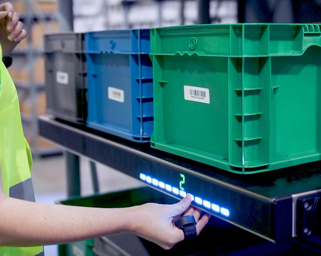 Lumabot AMR's put-to-light system